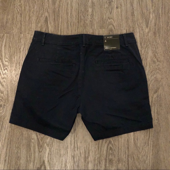Banana Republic Navy Blue 5” Short - Picture 2 of 4